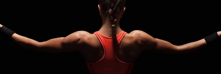 Упражнения на плечи - как планируется тренировка плечевого пояса и спины. Эффективные и базовые упражнения для увеличения плеч
