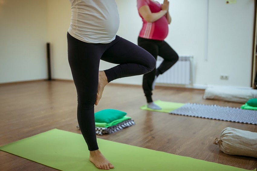 Йога для беременных - 90 фото упражнений, асаны, подготовка и особенности йоги для будущих мам