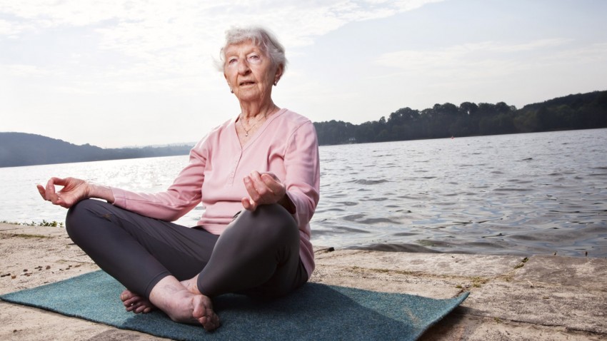 Йога для пожилых противопоказания